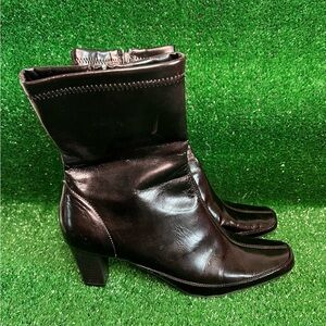 Aerosoles Faux Leather Ankle Boot in Bronze - Size 8 1/2